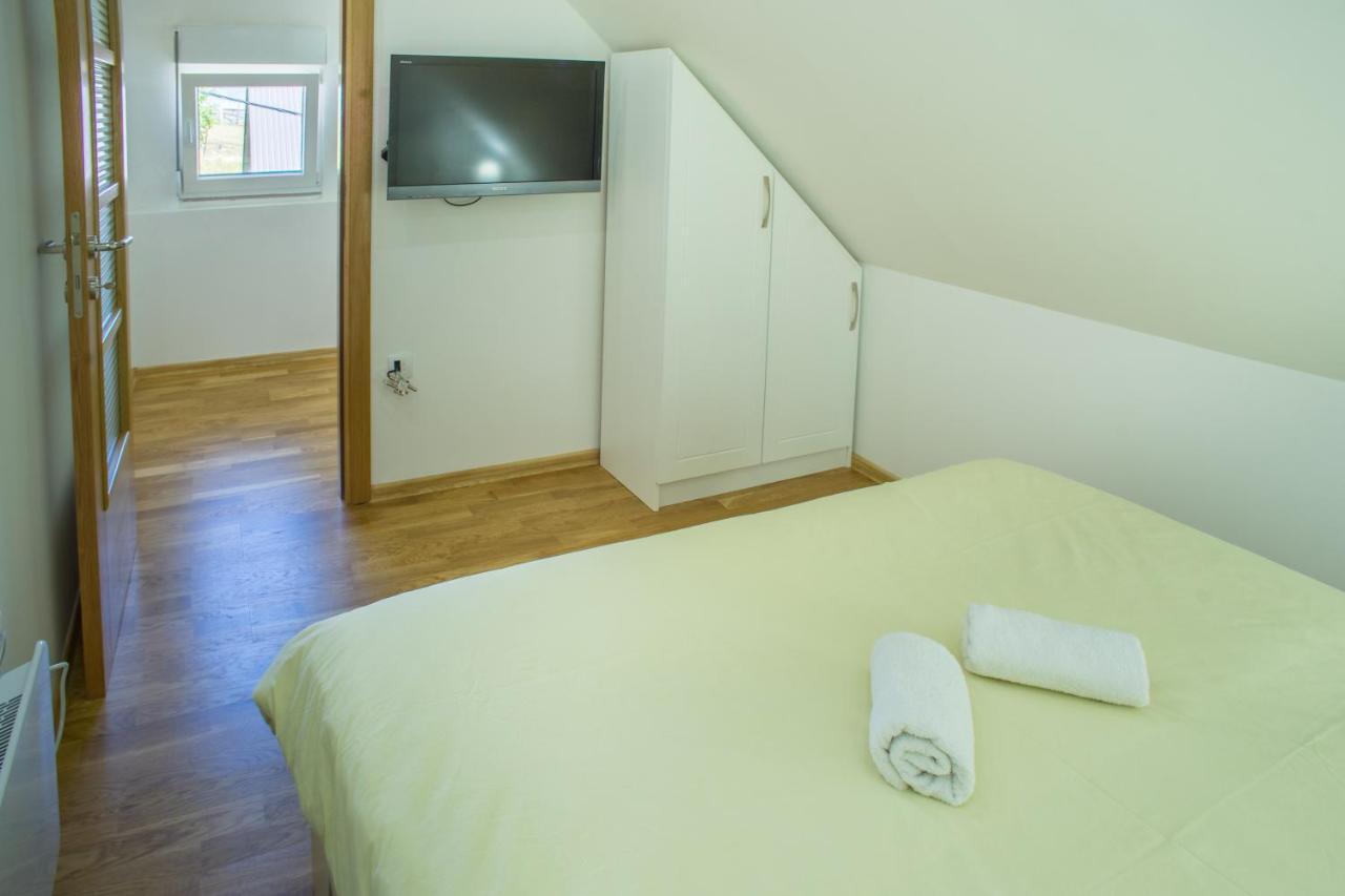 Zekovic Apartmani Žabljak Exteriör bild